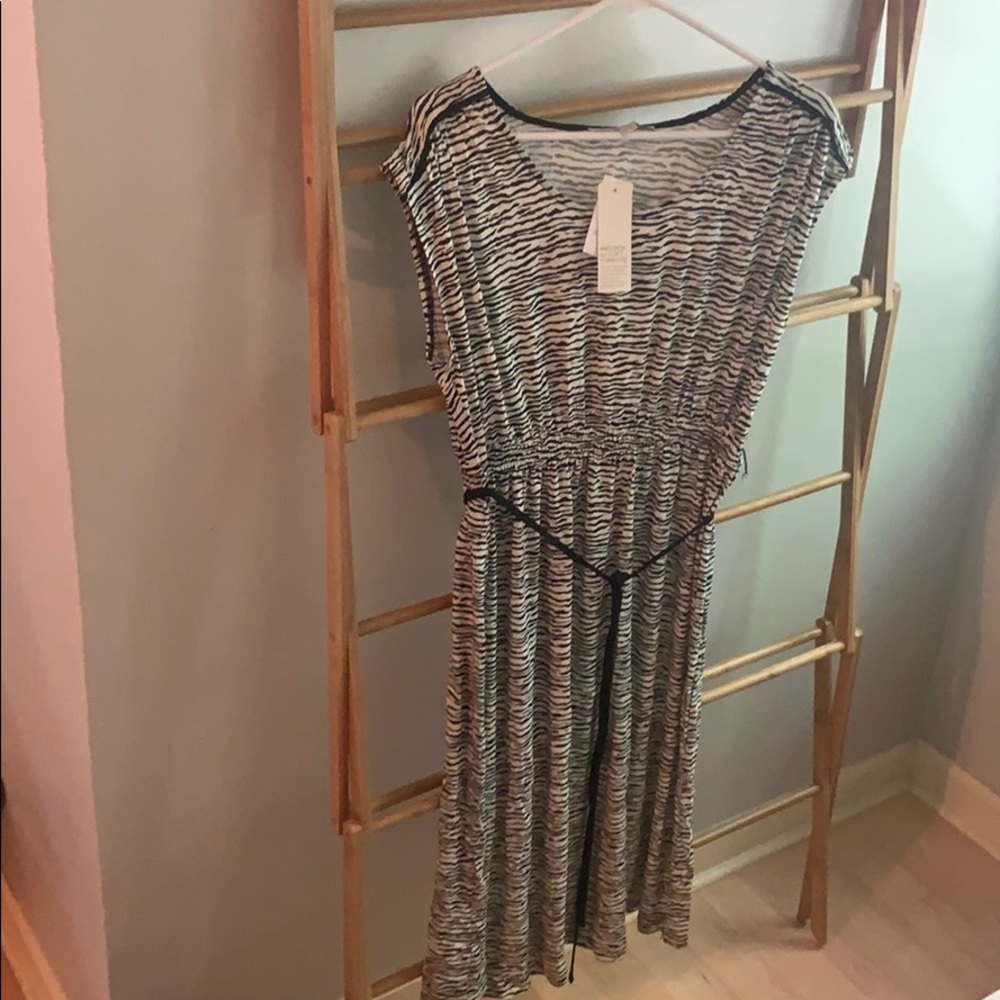 Loft- Maternity dress